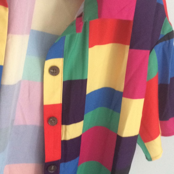 Color block button up - Picture 3 of 4